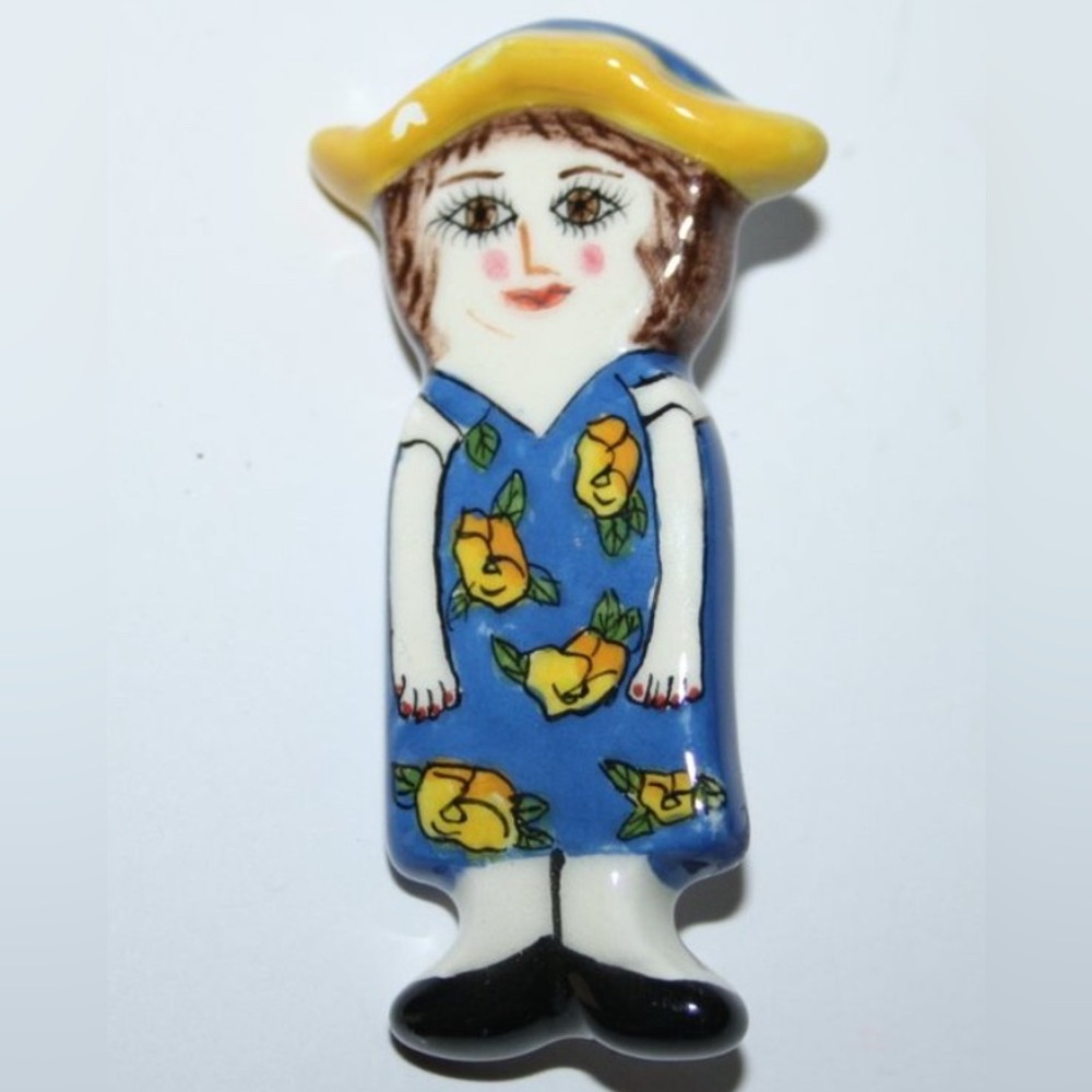 Vintage pin Susan Paley Ganz Ceramic lady, blue yellow dress, hat signed 2.5”